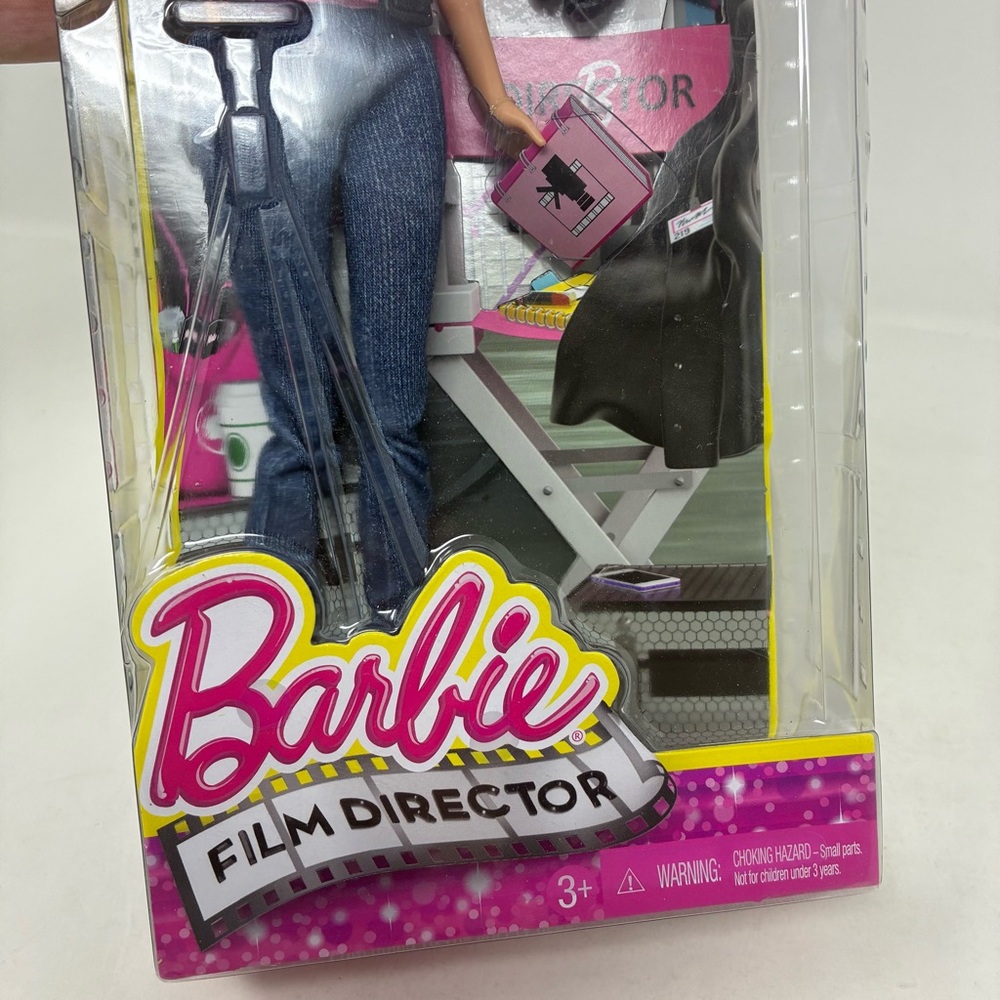 2015 Barbie Doll Film Director Career of the Year Blond hair mint in box - Picture 4 of 8